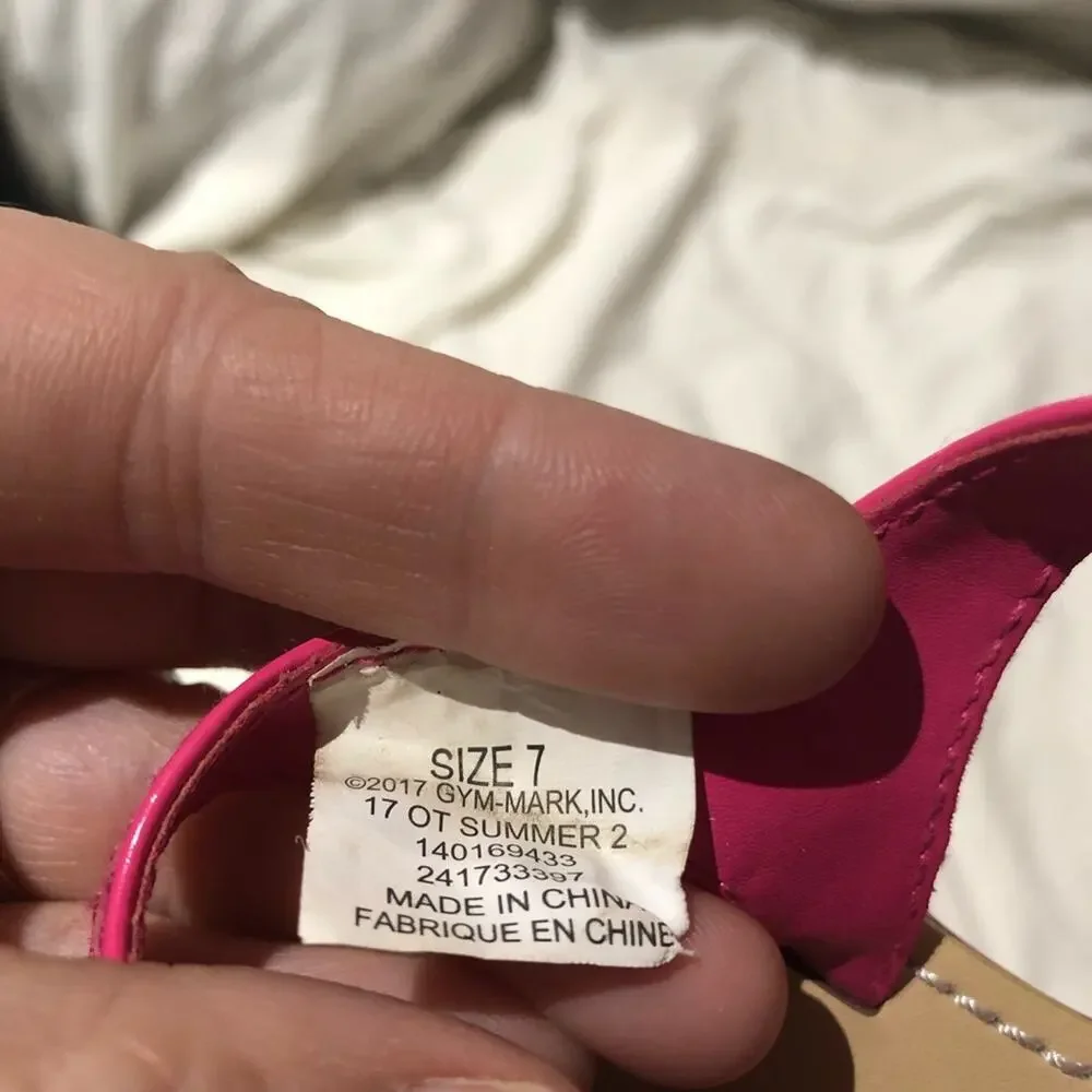 Gymboree 7 hot pink strawberry sandal worn once